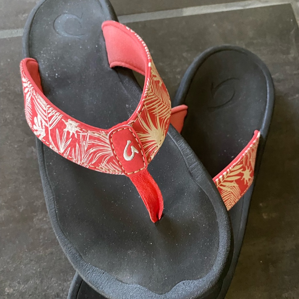 Women's OluKai Red Flip Flops